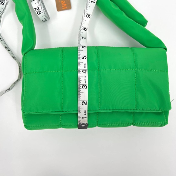 Handbag Womens Small Green Nylon Quilted Crossbody Bag Bright Kelly Adjustable - Picture 9 of 14